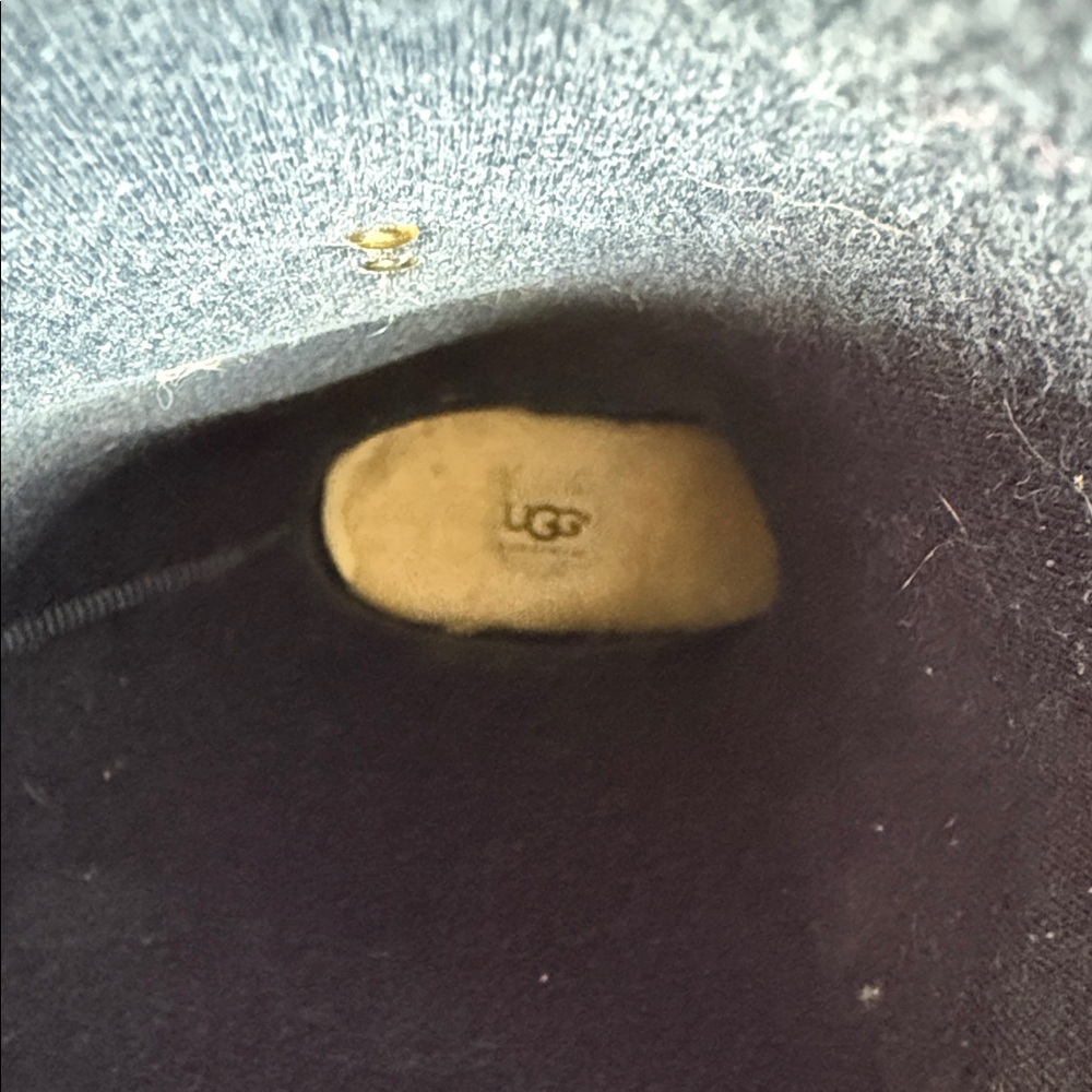 UGG Women's Black and Navy Lace-Up Boots - Picture 14 of 15